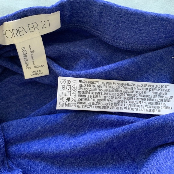 Forever 21 Fitted Pencil Skirt - Picture 2 of 2